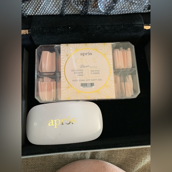 Apres French Manicure Nail Kit - Picture 3 of 3